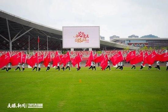 然后尤文图斯还需要更好地解决锋线问题。